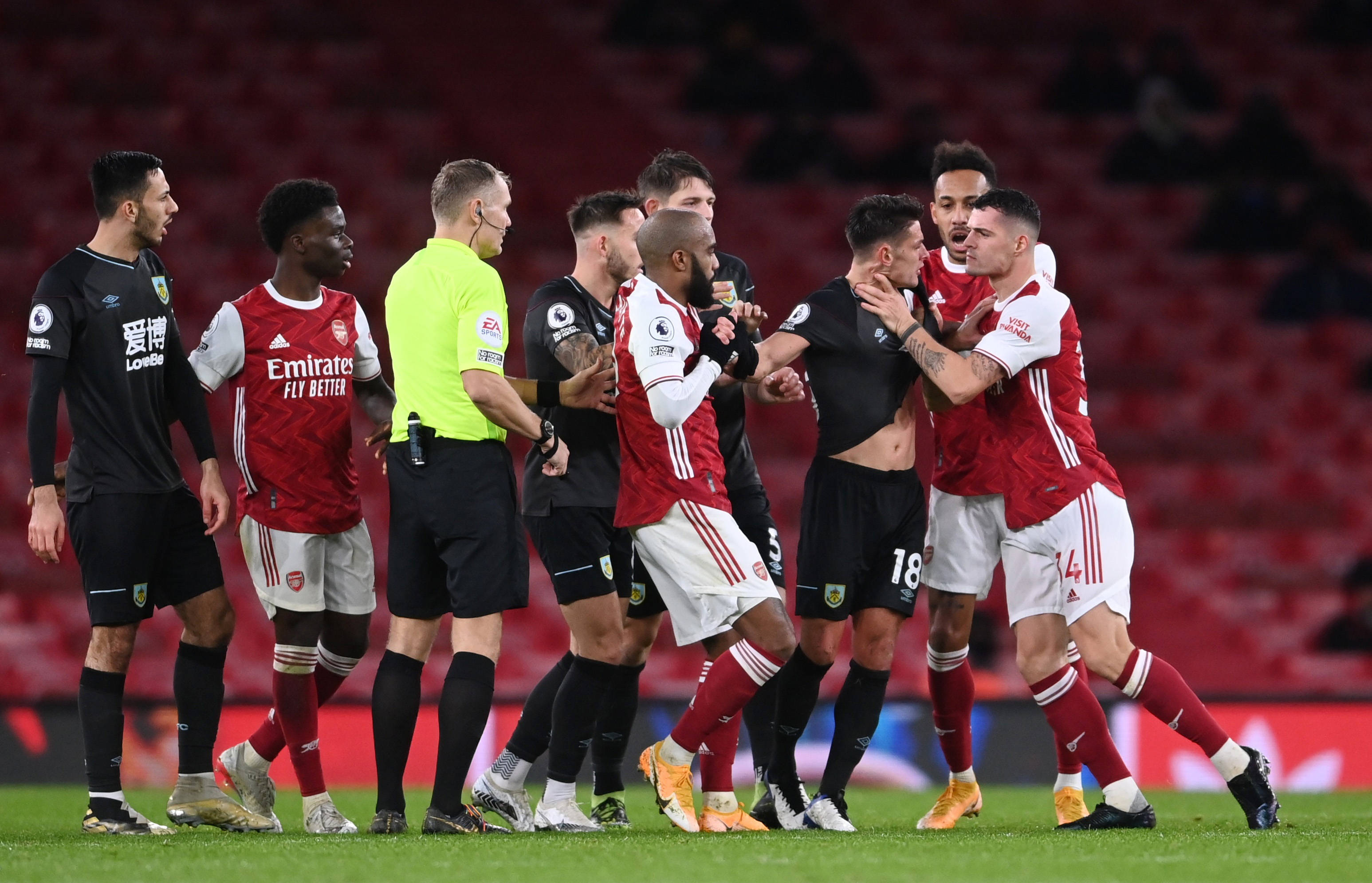 成功将其纳 成功将其纳